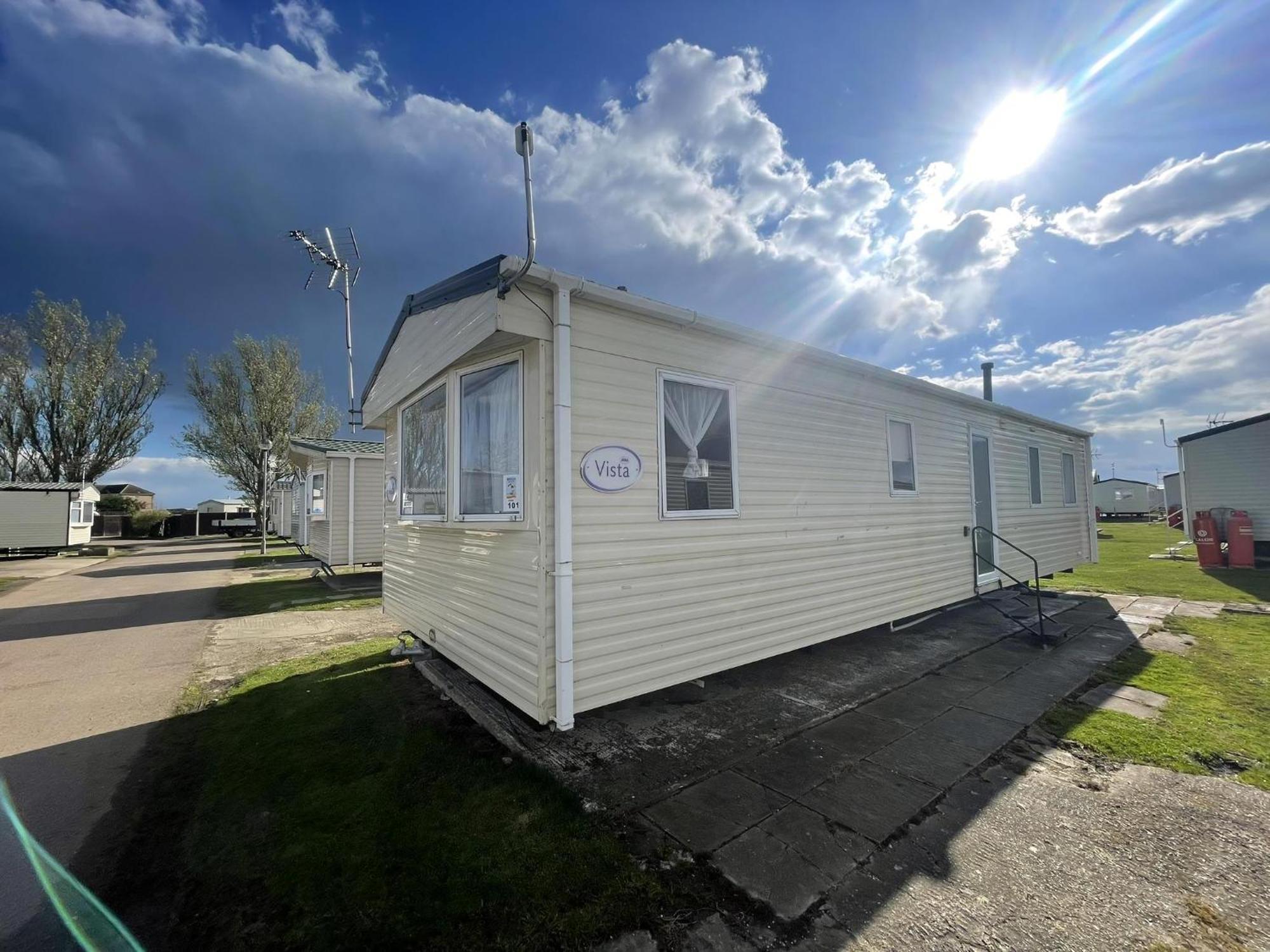 Lovely 8 Berth Caravan At St Osyth Beach Holiday Park Ref 28101G Clacton-on-Sea Esterno foto